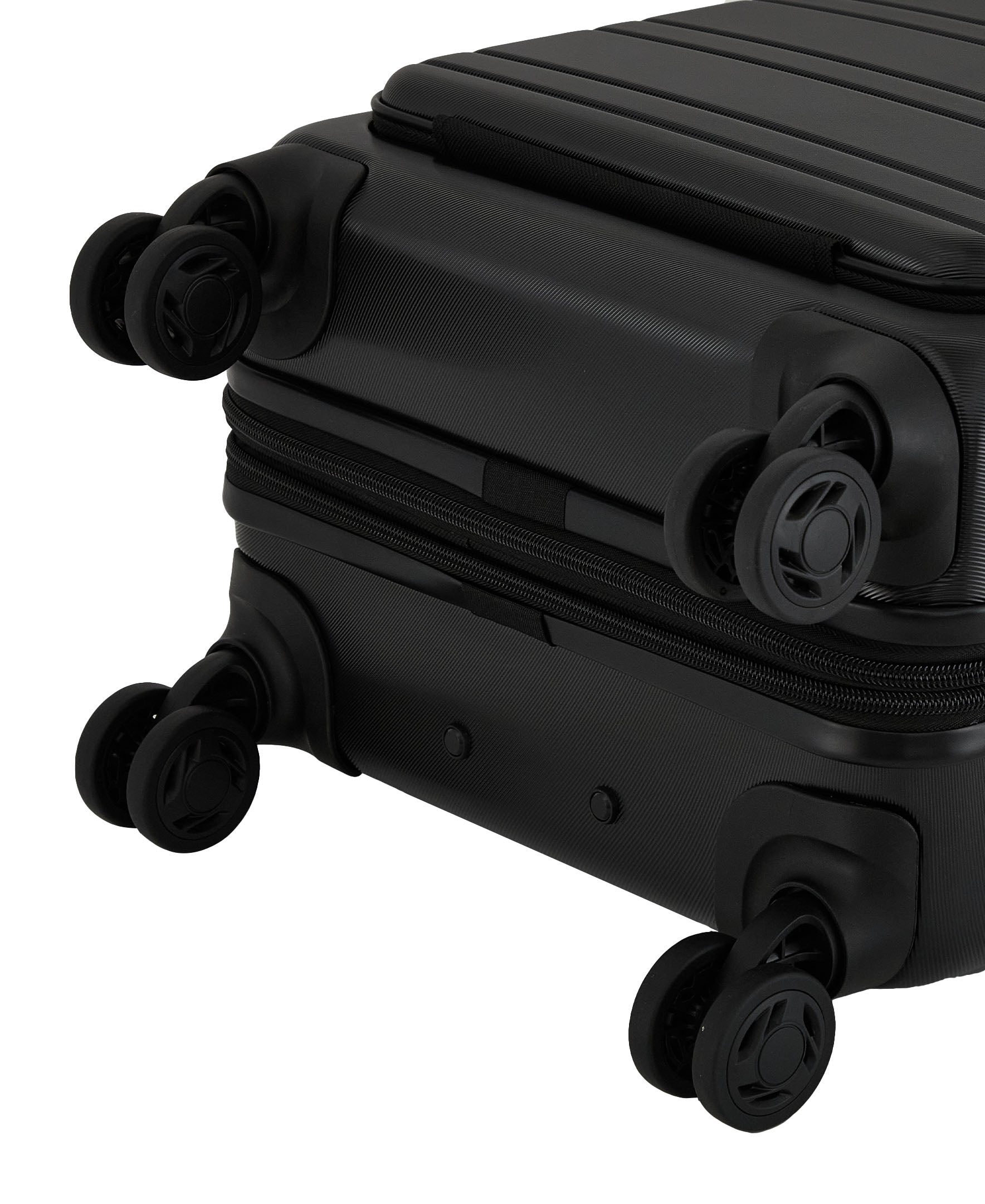 Travelers Club Discovery 2 Piece Expandable Rolling Carry-On Luggage Set