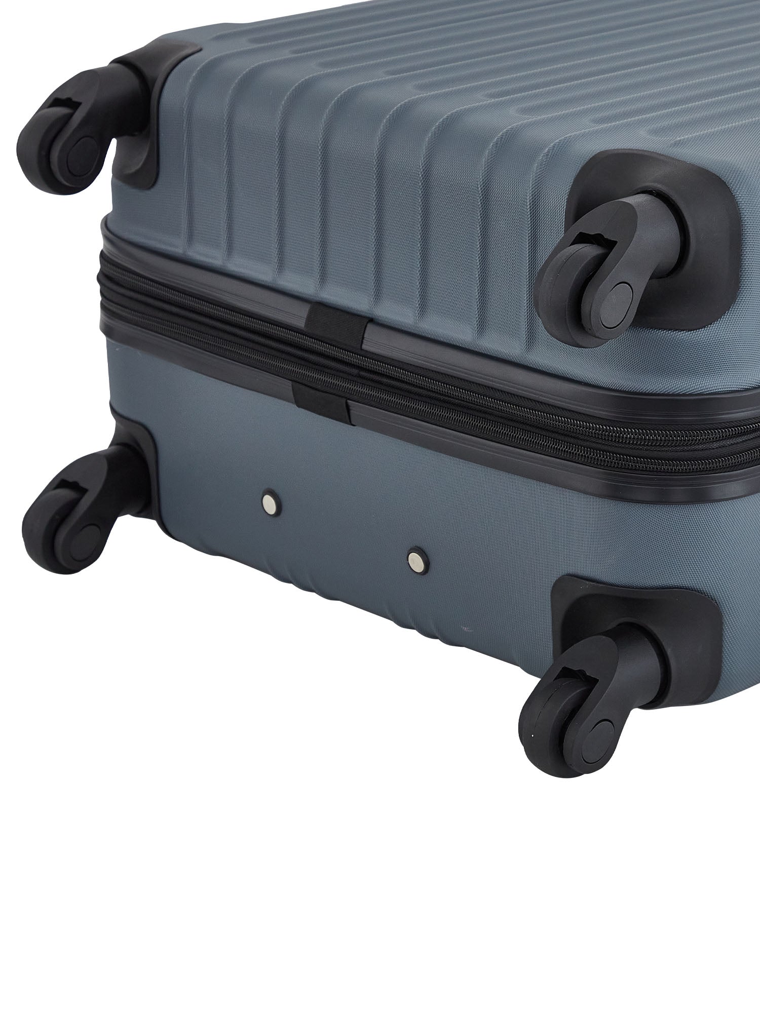 Travelers Club 4-Piece Hard Side Spinner Travel Luggage