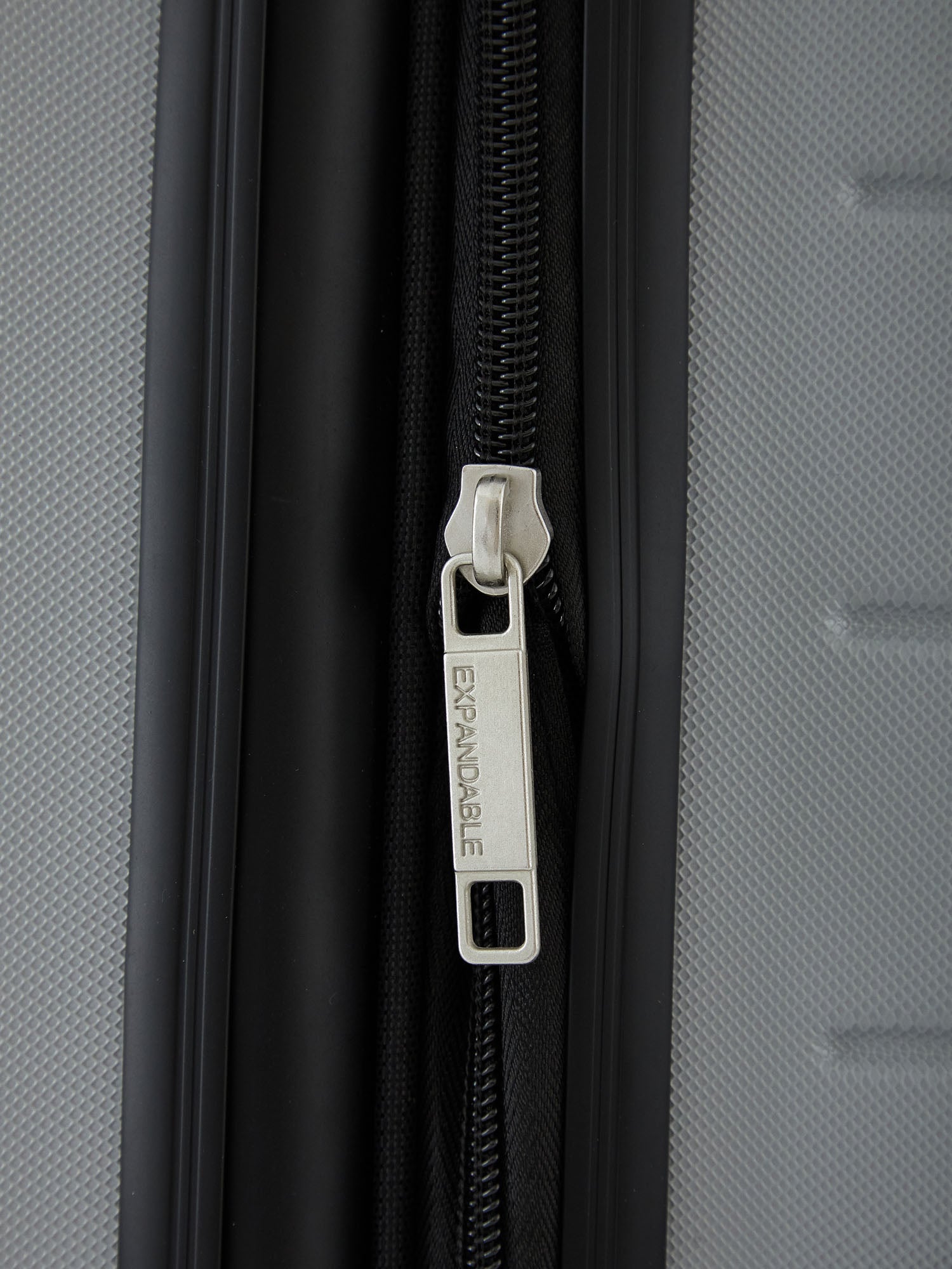 Wrangler 2-Piece Expandable Rolling Carry-On Set